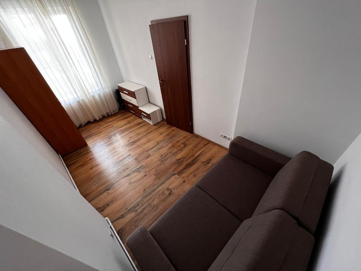 Comfy Apartment *